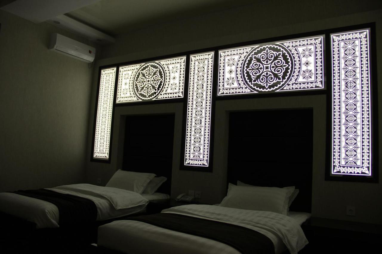Safir Business Hotel O Douchanbé Extérieur photo