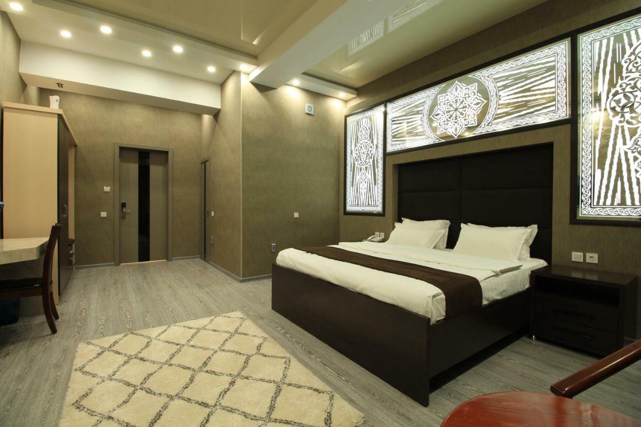 Safir Business Hotel O Douchanbé Extérieur photo